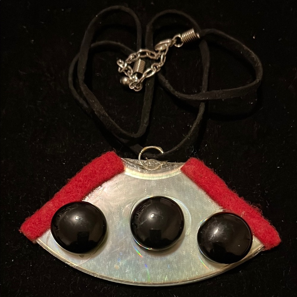 Unique Black and Red Hand Design Pendant Necklace